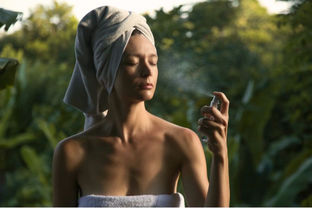 Frau Spray