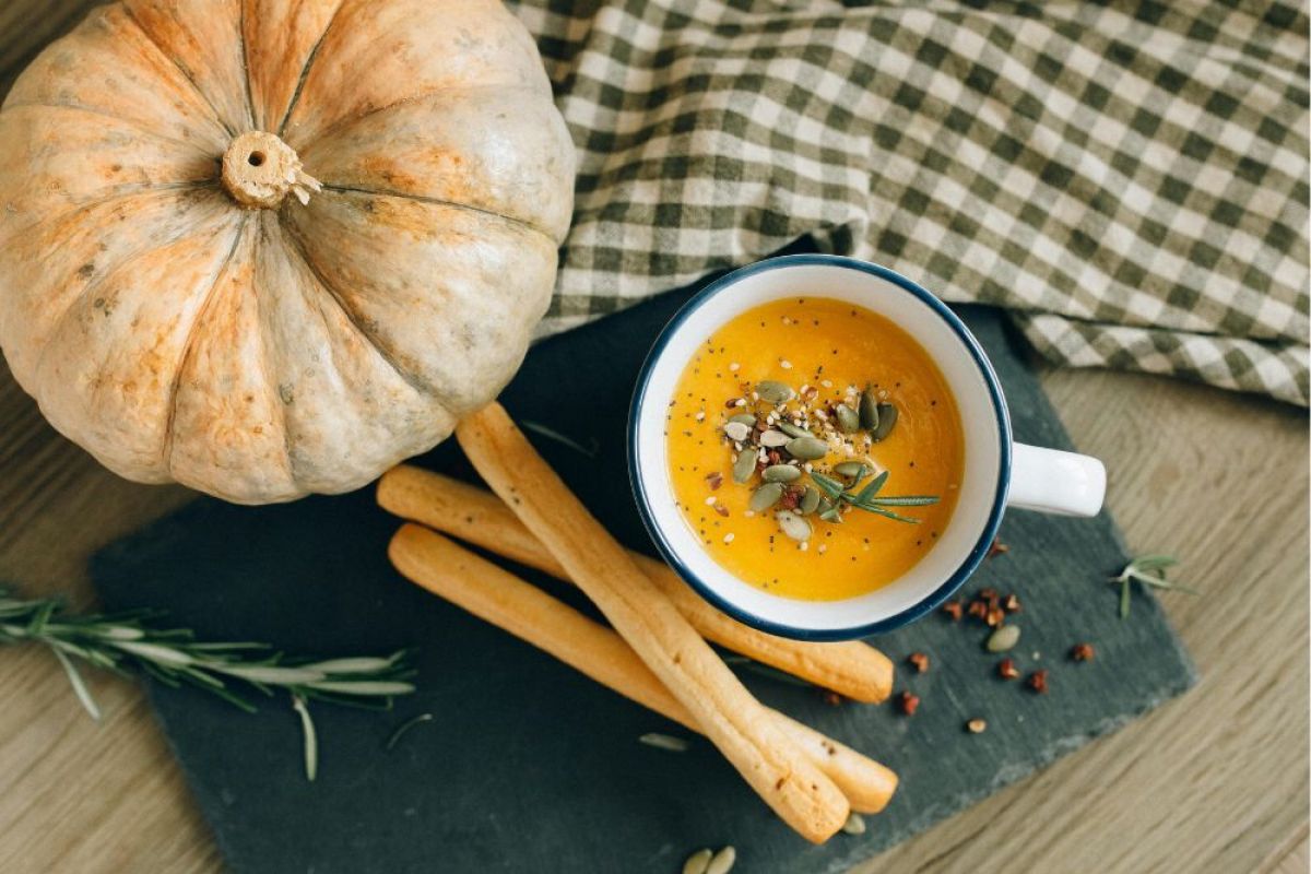 K&uuml;rbissuppe